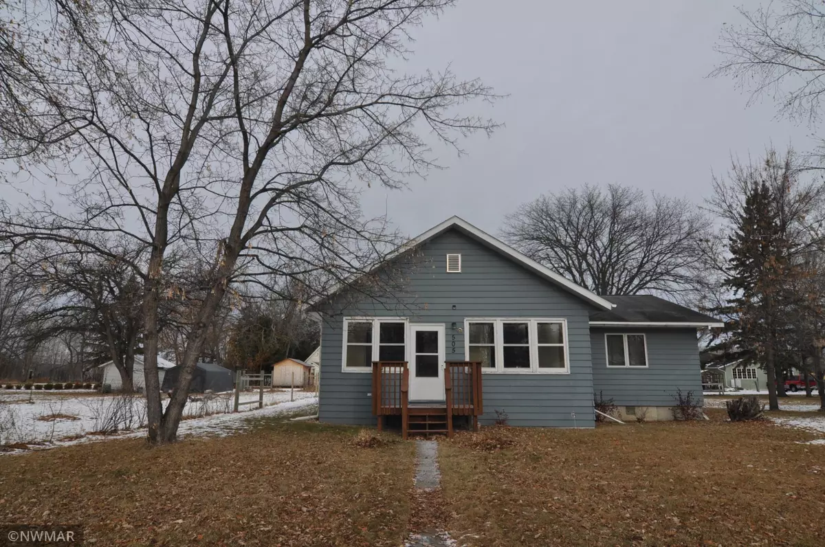 Warroad, MN 56763,505 Lake ST NW