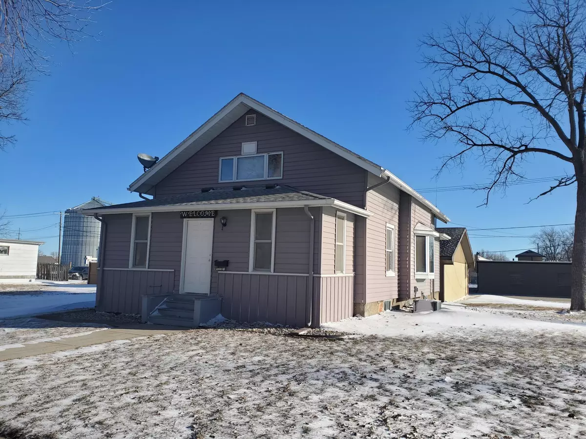 Pipestone, MN 56164,117 7th AVE SE