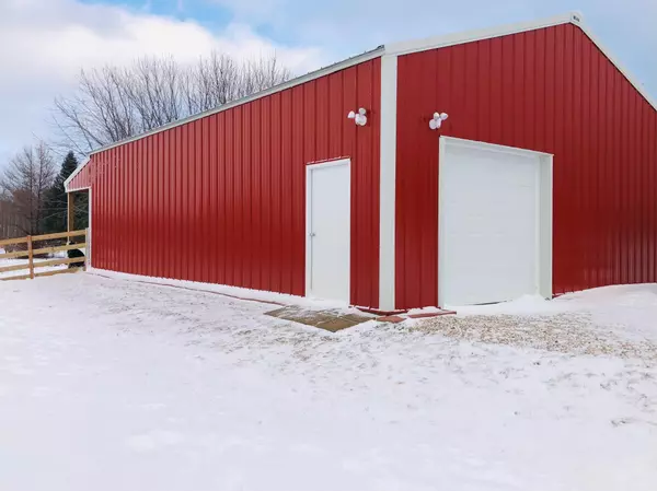 Baldwin, WI 54002,911 200th ST