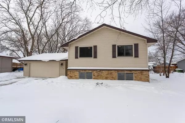 8230 6th ST NE, Spring Lake Park, MN 55432