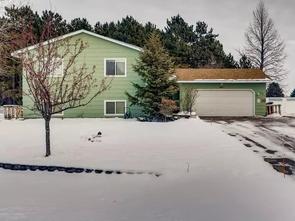 Cambridge, MN 55008,1111 Bear CIR NE