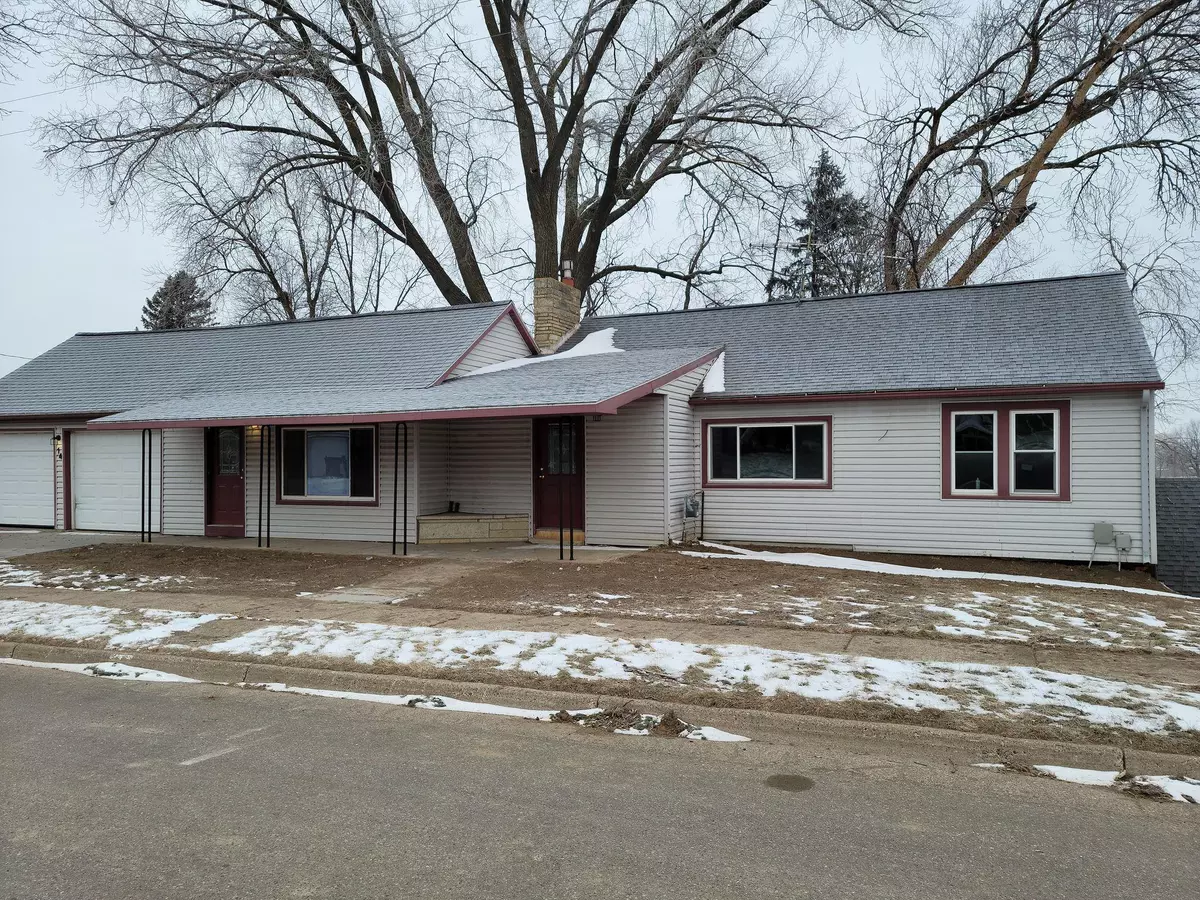 Altura, MN 55910,14 2nd AVE NE