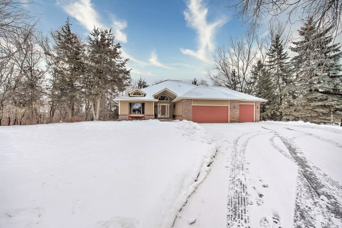 Hudson, WI 54016,1114 Hazelcrest DR