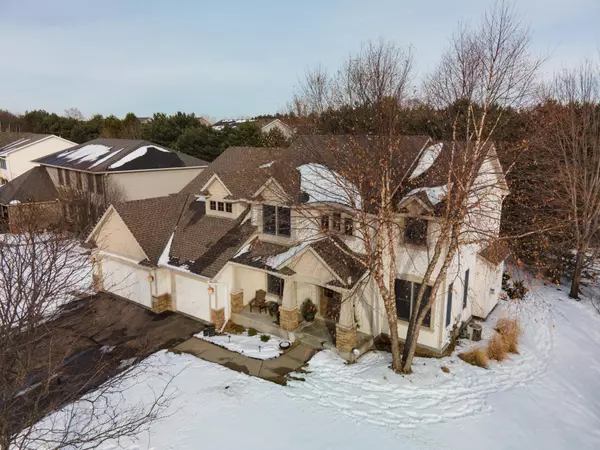 10778 Hawthorn TRL, Woodbury, MN 55129