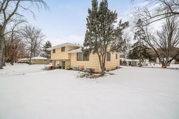 Bloomington, MN 55431,2612 W 88th ST