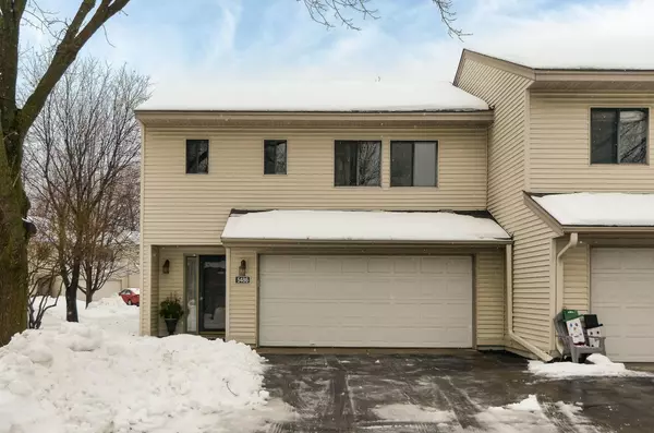 Minnetonka, MN 55343,5486 Sanibel DR