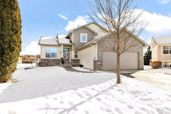 14592 Boxwood PATH, Rosemount, MN 55068