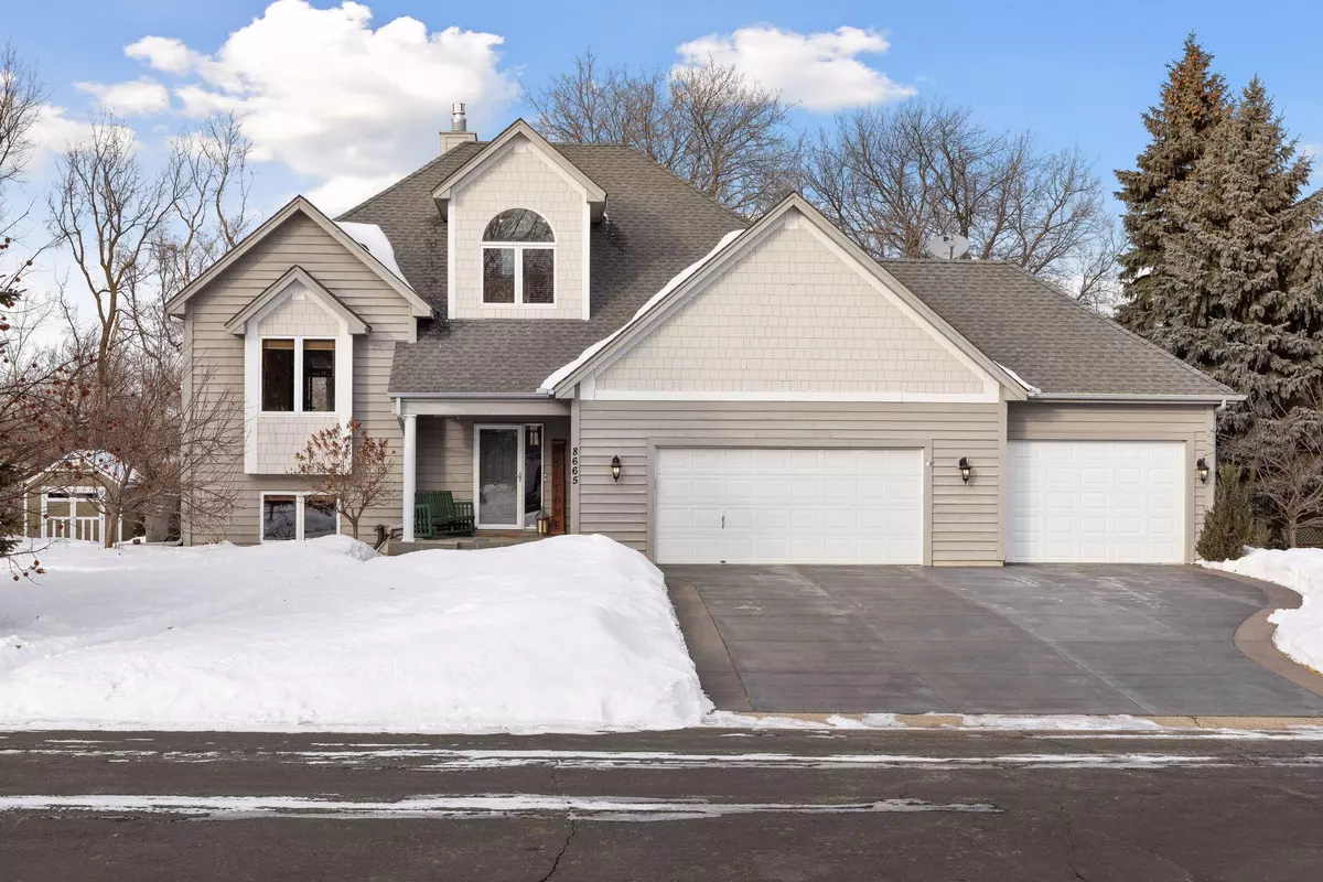 Chanhassen, MN 55317,8665 Chanhassen Hills DR N