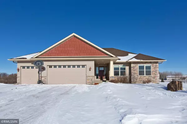 Lindstrom, MN 55045,31711 Marshview CT