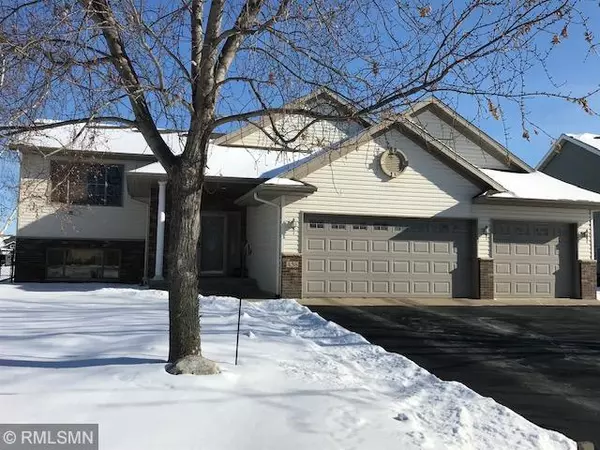 438 Elena LN, Saint Joseph, MN 56374