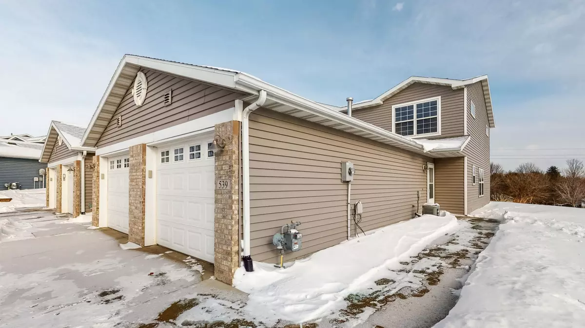 Rochester, MN 55902,539 Pointe CT SW