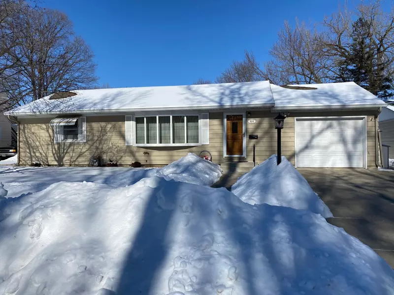 520 Jefferson AVE, North Mankato, MN 56003