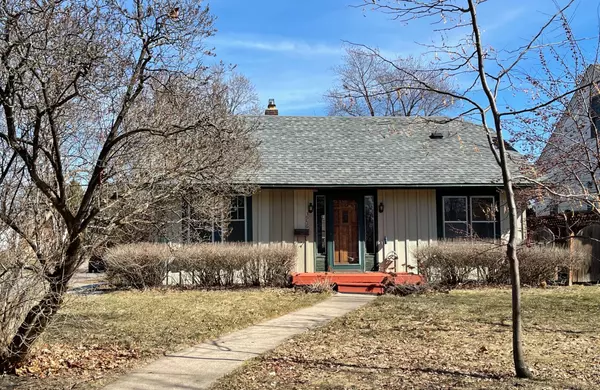 3956 Abbott AVE N, Robbinsdale, MN 55422