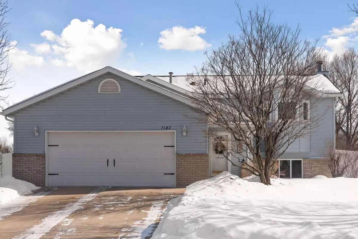 Oakdale, MN 55128,7187 Upper 43rd ST N