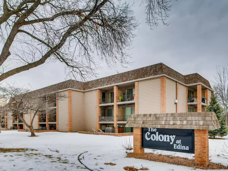 6423 Colony WAY #3H, Edina, MN 55435