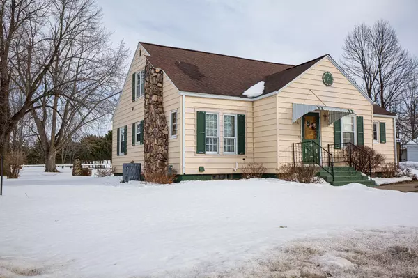 Almena, WI 54805,316 Clinton ST S