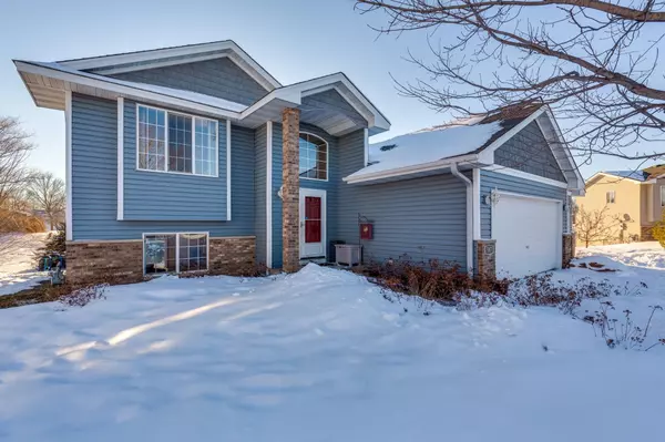 Isanti, MN 55040,507 5th Avenue CT SW