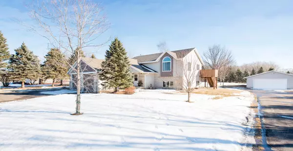 2124 County Road 86 SE, Alexandria, MN 56308