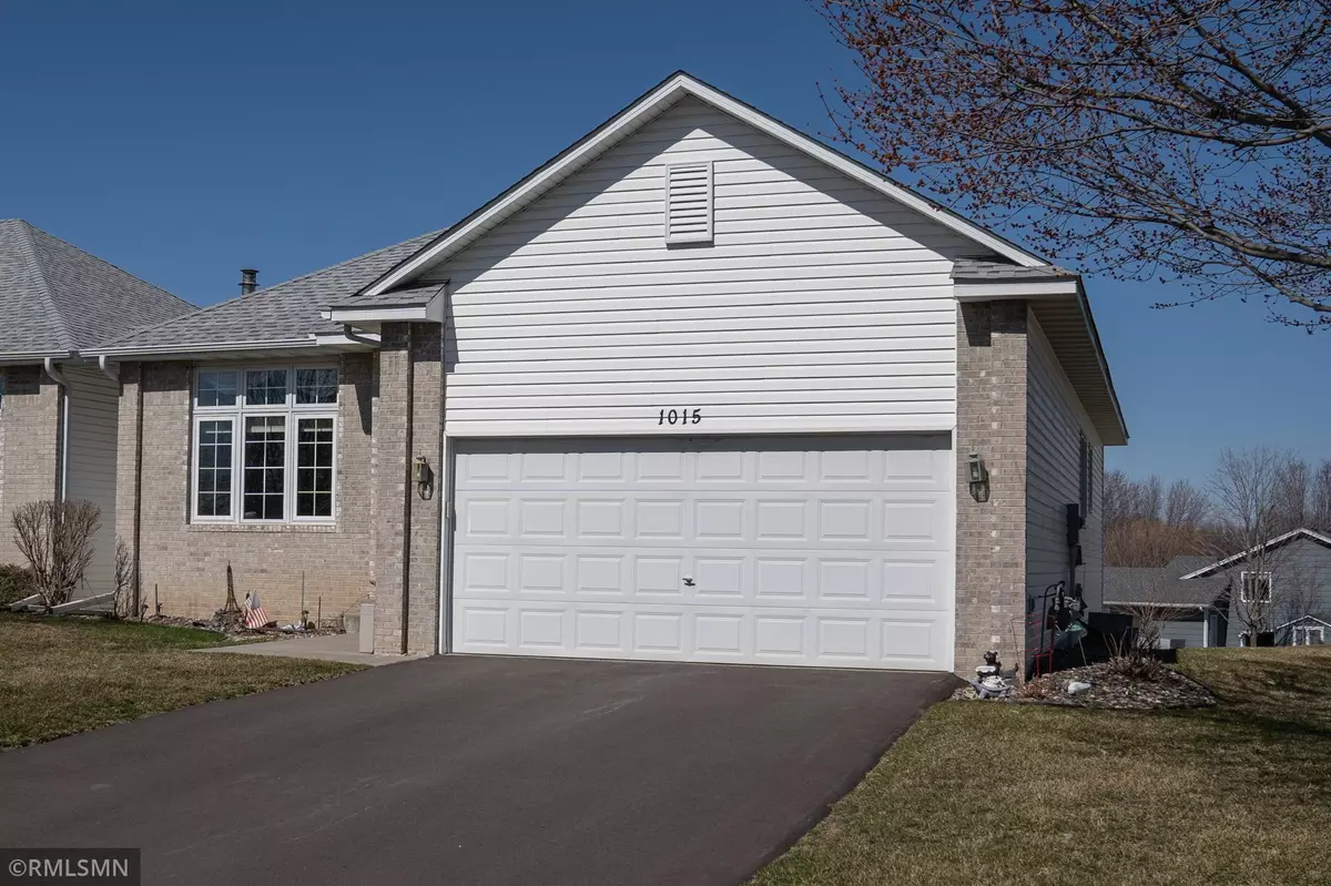 Shakopee, MN 55379,1015 Lilac CT