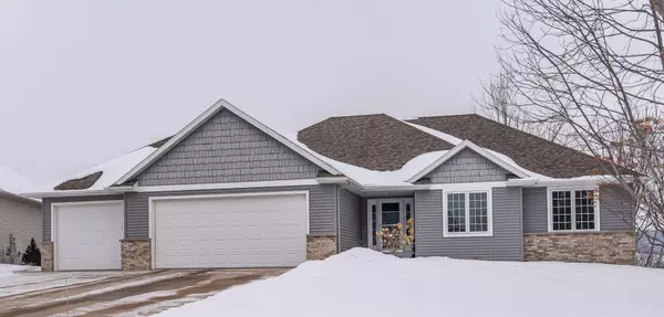 6032 Mountain Ash LN NW, Rochester, MN 55901