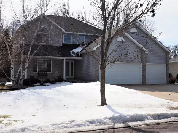 Owatonna, MN 55060,1937 Pheasant Run DR NE