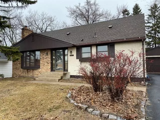 Roseville, MN 55113,1195 County Road B2 W