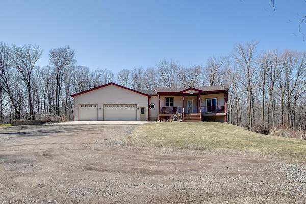 1201 397th AVE NW, Stanchfield, MN 55080