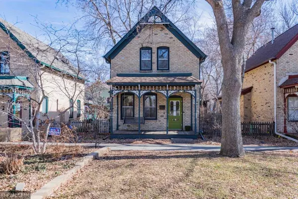 2015 Milwaukee AVE, Minneapolis, MN 55404