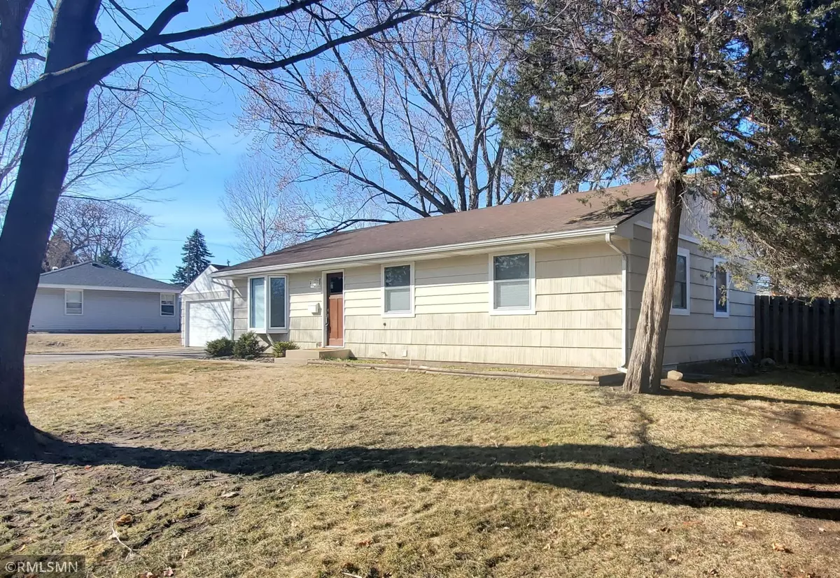 Bloomington, MN 55431,2218 W 89th ST