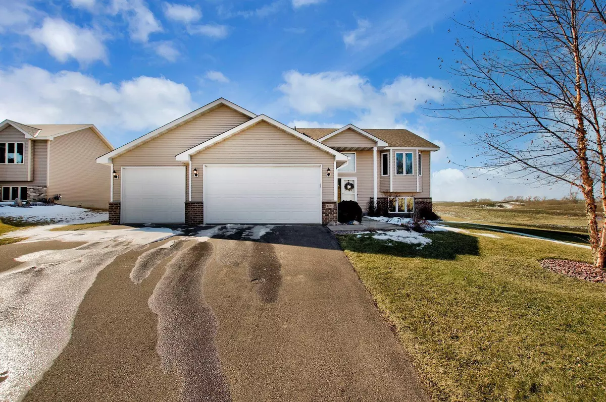 Belle Plaine, MN 56011,1237 Southridge CT