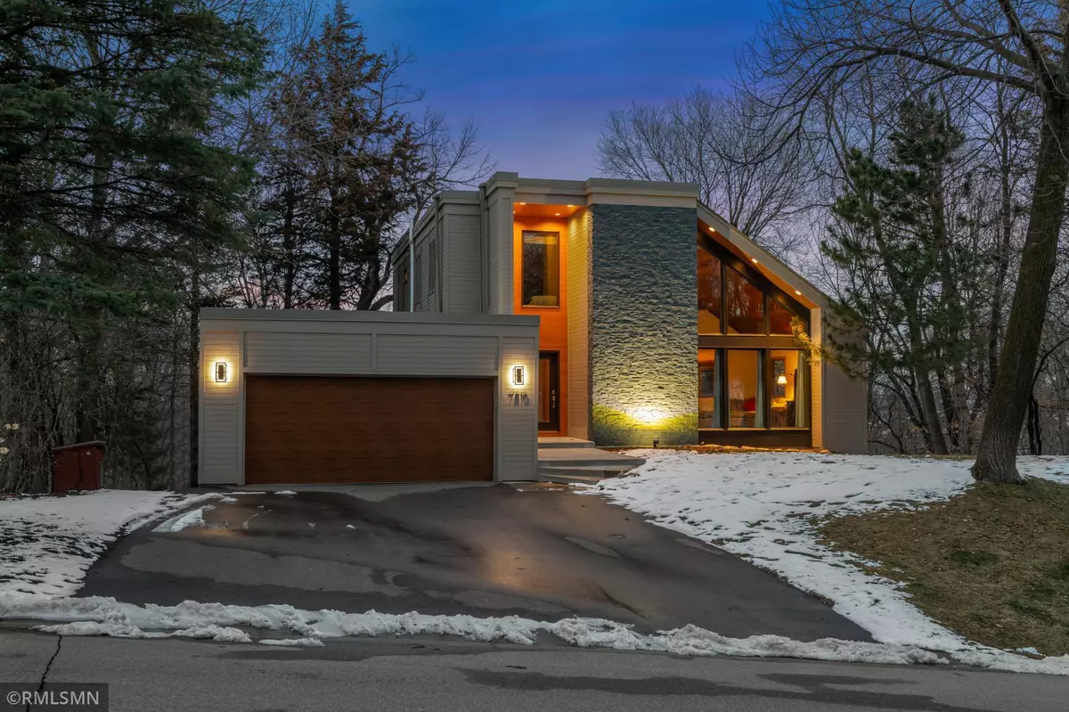 Chanhassen, MN 55318,7510 W 77th ST