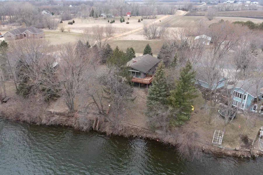 24721 W Cedar Lake DR, New Prague, MN 56071