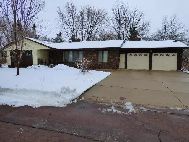 Mountain Lake, MN 56159,714 8th ST N