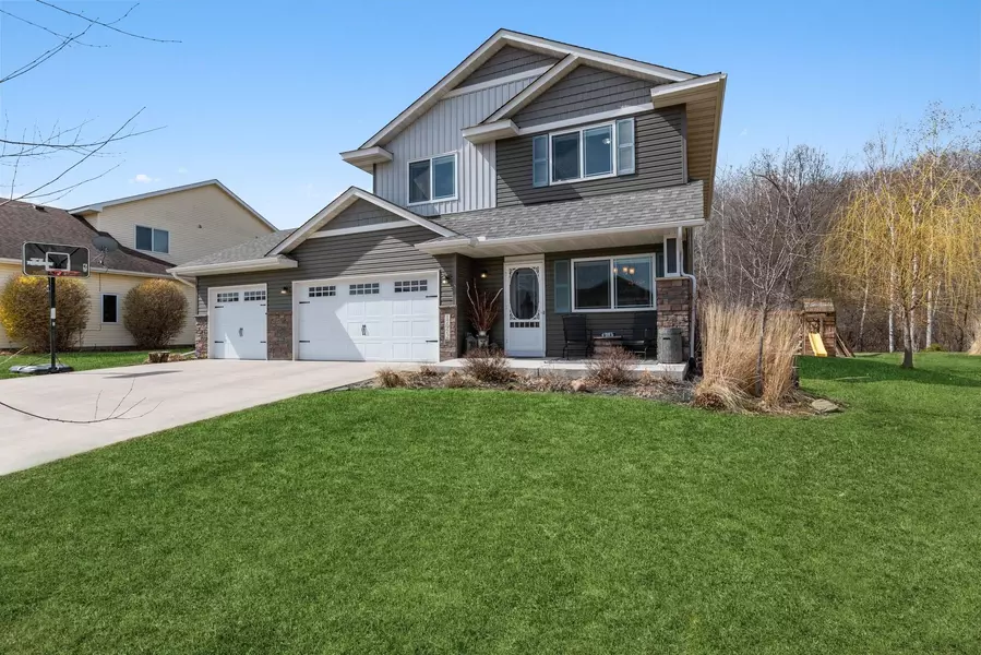 17972 Nixon DR NW, Elk River, MN 55330