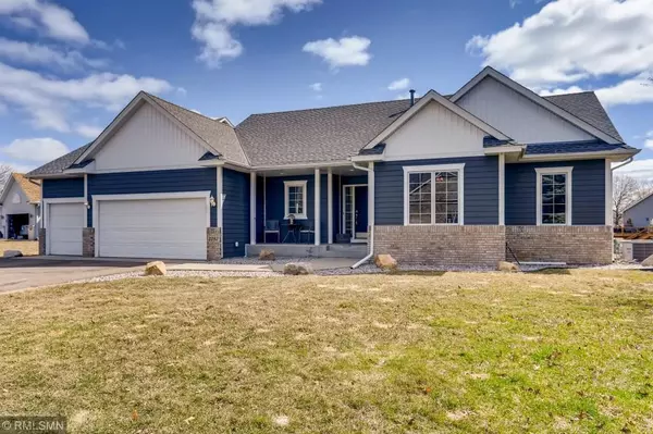 2292 Quail Creek Pkwy NE, Blaine, MN 55449