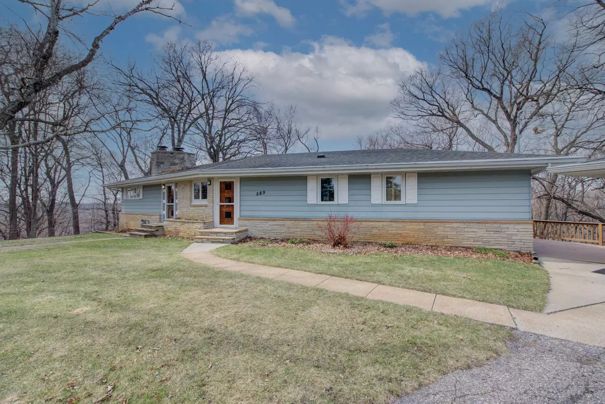 North Mankato, MN 56003,589 Forest Heights DR