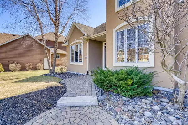 Shakopee, MN 55379,9068 Wildwood CIR