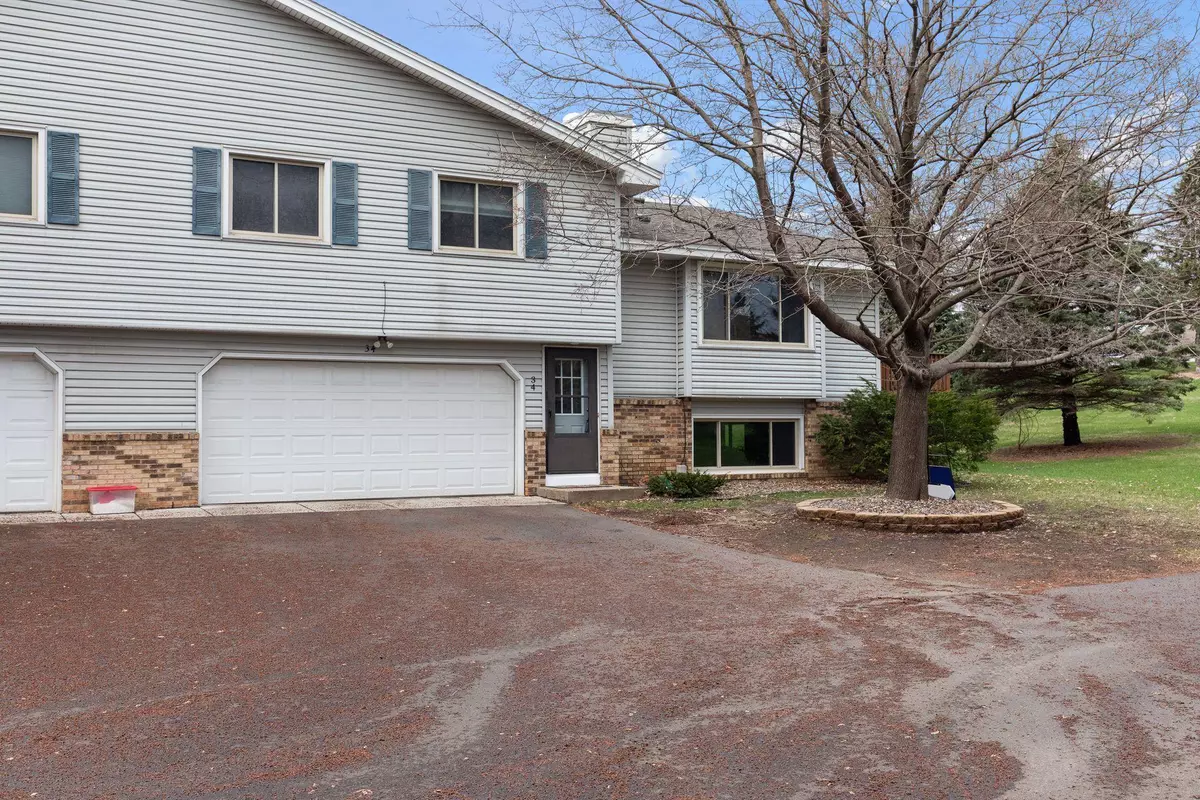 Burnsville, MN 55306,34 Maple Island RD