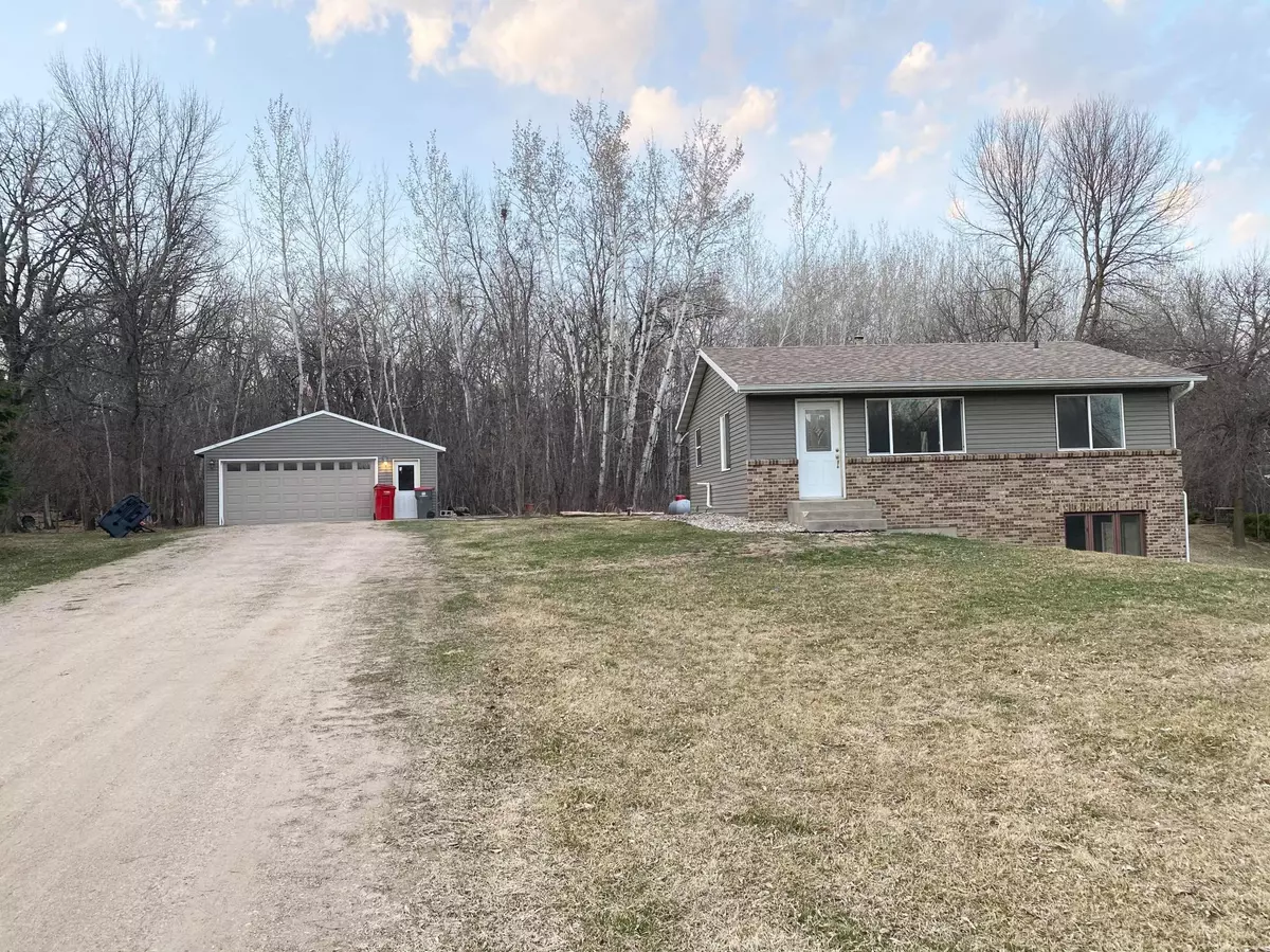 Alexandria, MN 56308,537 Birchwood RD NW