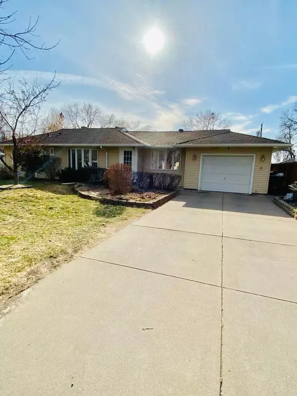 Maplewood, MN 55117,2095 Mcmenemy ST