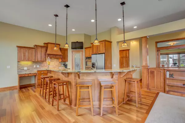 Lakeville, MN 55044,16562 Jacaranda WAY