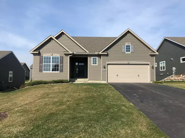 20917 Glade AVE, Lakeville, MN 55044