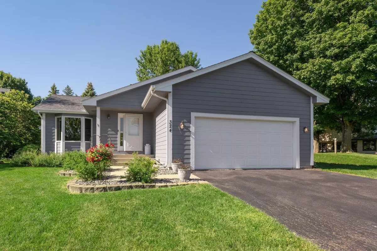 Watertown, MN 55388,324 Brown CIR SE