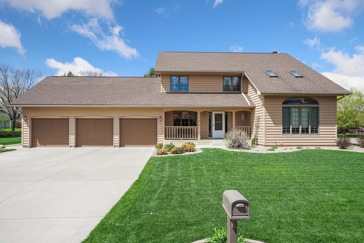 Faribault, MN 55021,1804 Birchwood CT