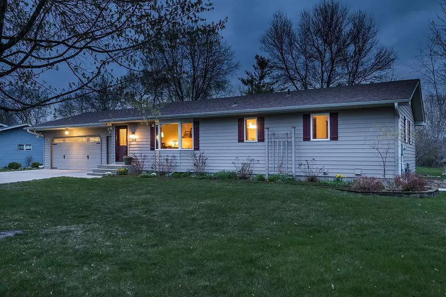 309 Ortloff TRL NW, Watertown, MN 55388