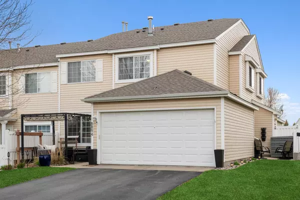 Eden Prairie, MN 55347,8894 Ladino CIR