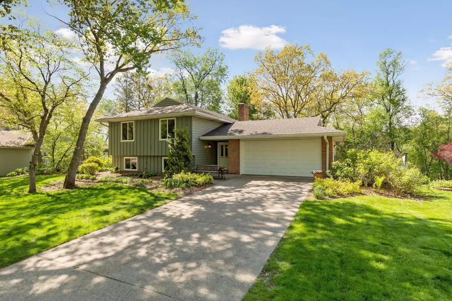 13056 Euclid AVE, Apple Valley, MN 55124