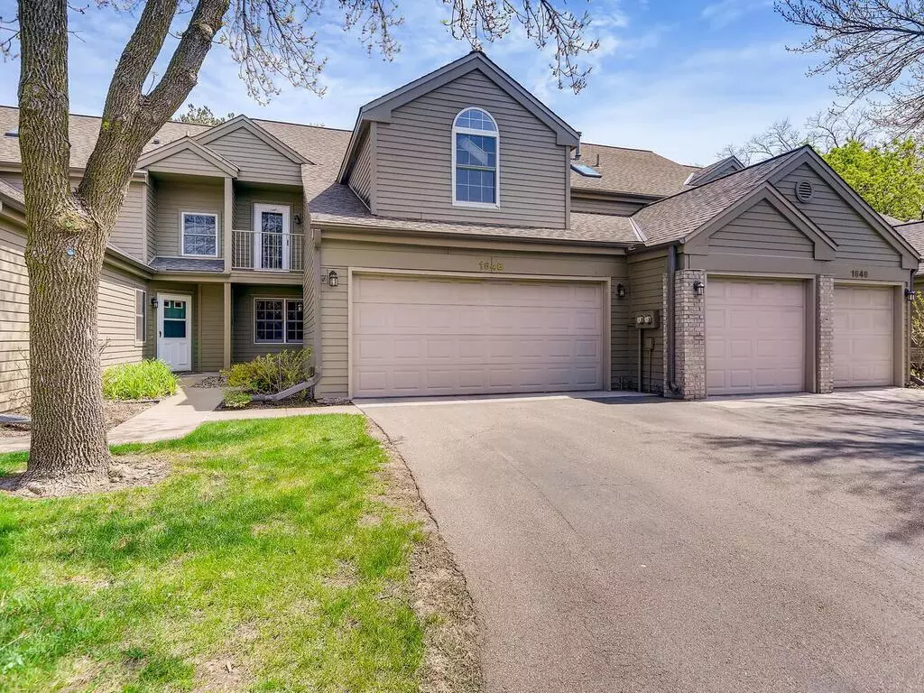 Lauderdale, MN 55108,1648 Rose Hill CIR