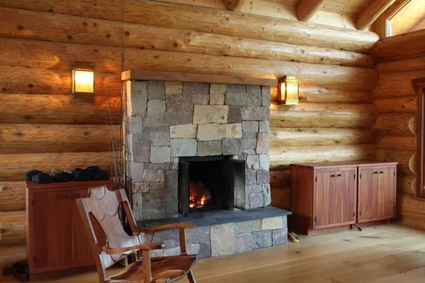 Ely, MN 55731,3297 Burntside Lake LK NW