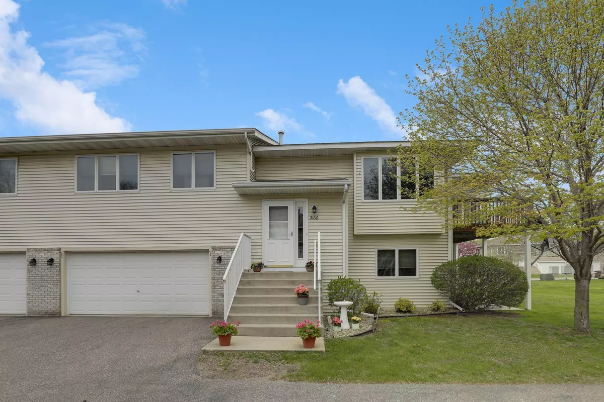 Hastings, MN 55033,3166 Cory LN